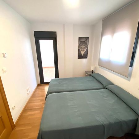 Apartamento Centrico Con Garaje Хака Екстер'єр фото